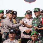 Soliditas Tanpa Batas, Dandim 0322/Siak dan Kapolres Siak Pimpin Apel Akbar Demi Suksesnya Pilkada 2024
