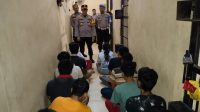 Kapolsek Pinggir Sampaikan Hak-hak Politik Tahanan Dalam Rangka Pilkada Serentak Tahun 2024