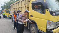 Dalam rangka Program “Bung Selamat” ( Bulan Angkutan Umum Berkeselamatan), Sat Lantas Polres Siak berkolaborasi dengan Dinas Perhubungan Kabupaten Siak melakukan kegiatan Ramp Check kendaraan angkutan umum.