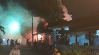 Kebakaran hebat di KPR 1 Perawang api di duga dari listrik dan 1 unit sepeda motor