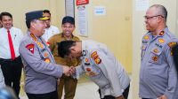 Apresiasi Personel Pemilik Pesantren Gratis, Kapolri “Perwirakan” Aiptu Jimmi