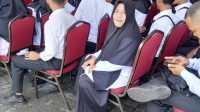 Tak Terbendung di Usia Emas: Ibu-Ibu 57 Tahun Asal Alai Kota Siap Tembus Ujian P3K