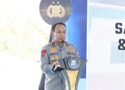 Kapolda Riau Beri Keleluasaan Anggota Antar Anak di Hari Pertama Sekolah
