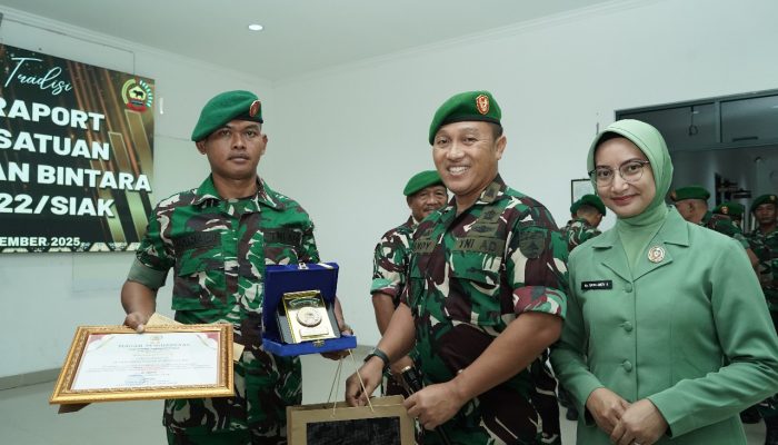Tradisi Korps Raport: Kodim 0322/Siak Lepas Kapten Inf Maruli Tua Lumban Tobing dan Serda Sariadi