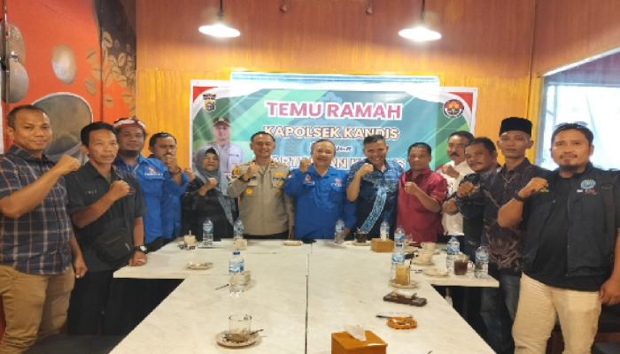Kapolsek Kandis Gelar Temu Ramah Bersama Wartawan, Perkuat Sinergi Jaga Kamtibmas