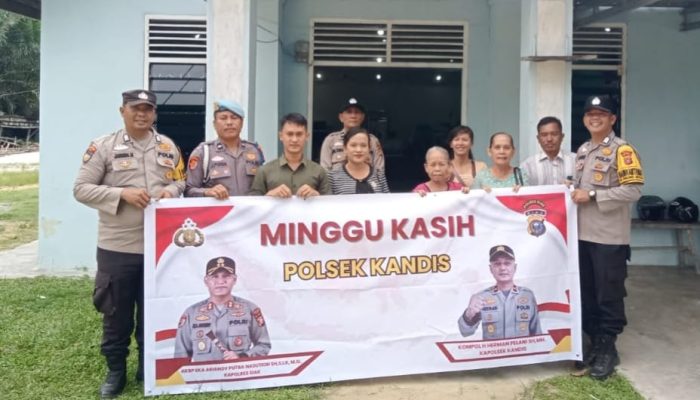 Polsek Kandis Hadirkan Kehangatan Program Minggu Kasih di Gereja GPDI Immanuel Km 83