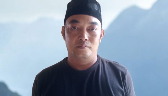 Pengobatan Alternatif Al-Khairat Mengobati Stroke,Syaraf terjepit dan berbagai macam penyakit secara Herbal