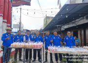 Bulan Penuh Berkah, Organisasi PPDI Siak Bagikan 1000 Takjil Gratis di simpang Belutu”