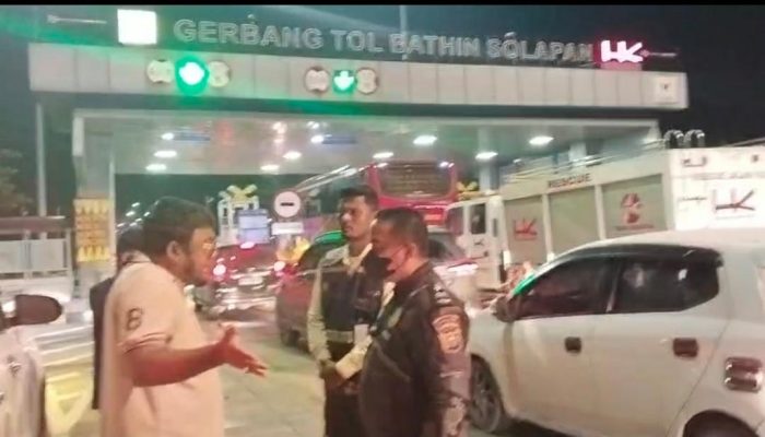 BREAKING NEWS: Aksi Heroik PJR Ditlantas Polda Riau, Kejar 104 Km Pelaku Penculikan Anak Berhasil Diringkus di Tol Permai
