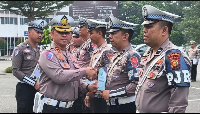 Apresiasi Heroik Personel PJR, Ditlantas Polda Riau Beri Reward dan Tanamkan Semangat Green Policing