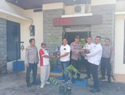 Upacara HUT Bhayangkara ke-80 digelar di Lapangan Apel Polres Pelalawan. Tema tahun ini _“80 Tahun Polri, Polri Untuk Masyarakat