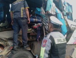 Sigap, Personel Sat PJR Ditlantas Polda Riau dan Tim Lalin HK Berjibaku Selamatkan Korban Kecelakaan di Tol Pekanbaru–Dumai