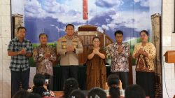 Kapolres Siak Pimpin Kegiatan “Minggu Kasih” di Gereja GBKP Banjar Seminai Wujud Nyata Polisi Bersama Masyarakat